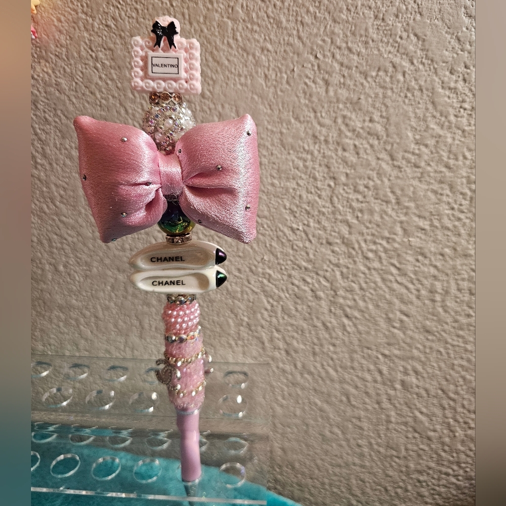 Beautiful Pink Pen